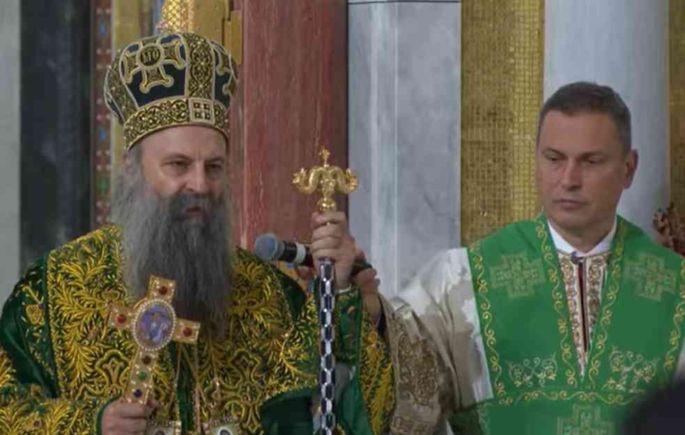 NAJRADOSNIJI HRIŠĆANSKI PRAZNIK U HRAMU SVETOG SAVE: Patrijarh Porfirije služio Božićnu Liturgiju (FOTO)