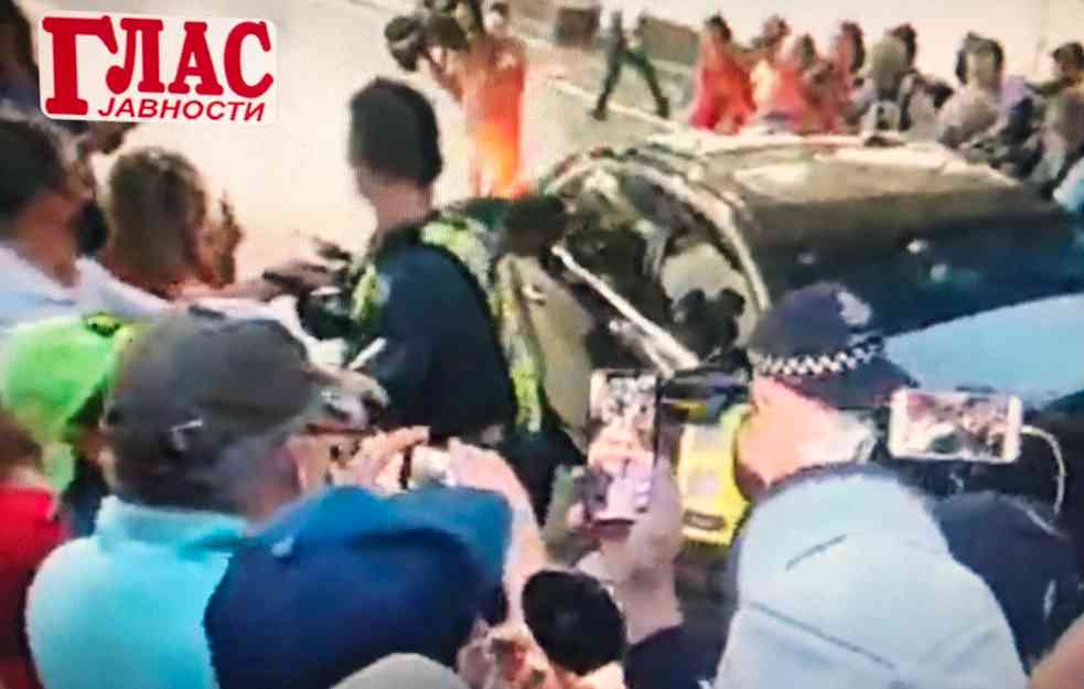 BELI KOMBI KRUŽI OKO NOVAKOVE ZGRADE: Novaka hapse ili čuvaju?! Ovo je trenutna situacija u Melburnu (FOTO+VIDEO)