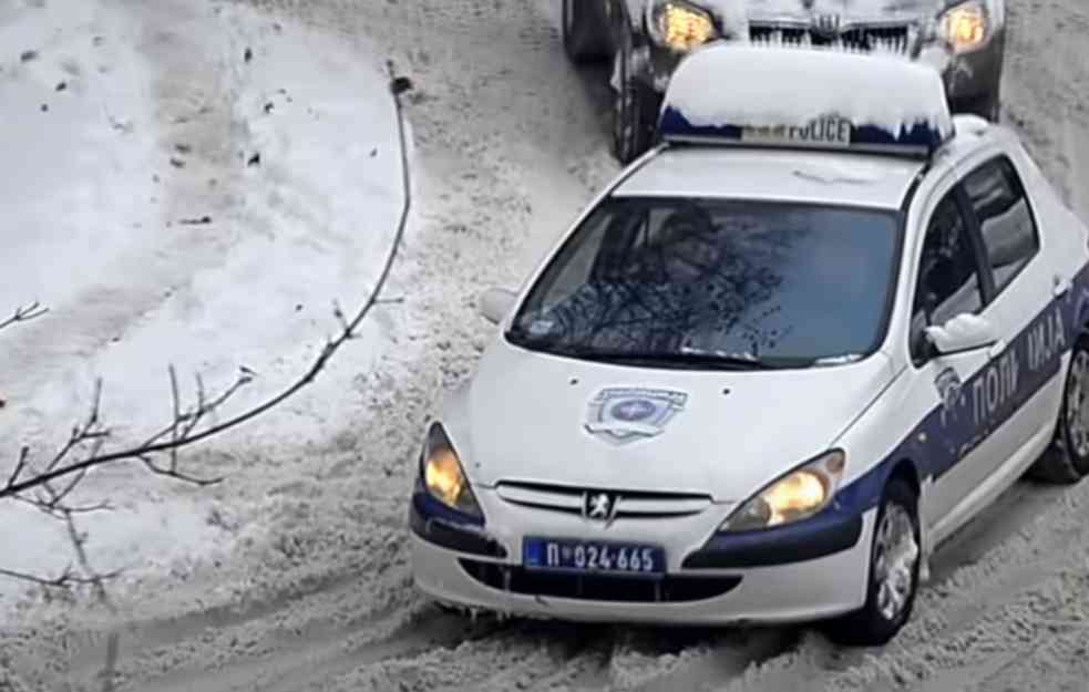 DIREKTNO SE ZAKUCAO U AUTOBUS: Jeziv udes kod Zablaća, ima TEŠKO povređenih