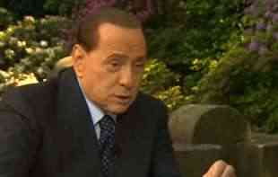 PLANOVE ZA PREDSEDNIČKU TRKU pokvarila mu BOLEST? Berluskoni primljen u BOLNICU!