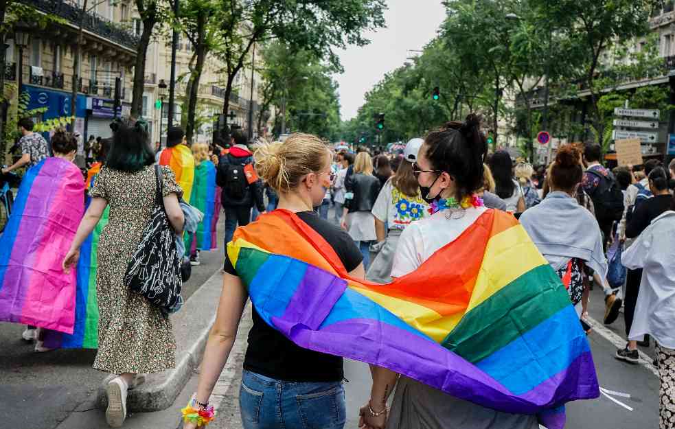 PAPRENO! NE DIRAJTE IH, SLEDE RIGOROZNE MERE: Ovo su kazne za ugrožavanje LGBT populacije