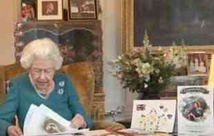 <span style='color:red;'><b>Kraljica ELIZABETA</b></span> II ruši sve rekorde: Proslavlja 70 godina na tronu Ujedinjenog kraljevstva (FOTO+VIDEO)