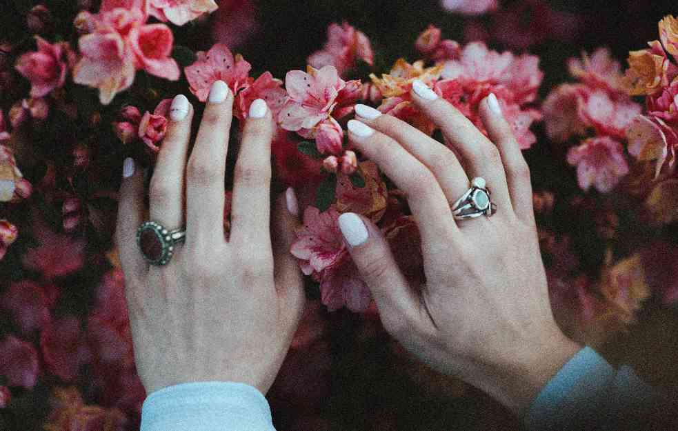 SVAKI IMA SVOJE ZNAČENJE: Prsti na kojima nosite prstenje govore mnogo o tome kakva ste osoba