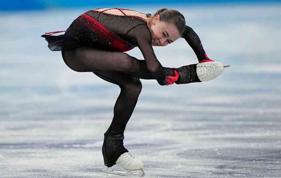POTEZ OLIMPIJSKIH IGARA U PEKINGU! Ovo niko pre nje nije uspeo da uradi! Ruska tinejdžerka ušla u istoriju (VIDEO)