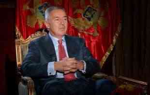 BAHATO SA DIPLOMOM: Đukanović sakrio da je <span style='color:red;'><b>suvlasnik</b></span> 13 fakulteta u Crnoj Gori