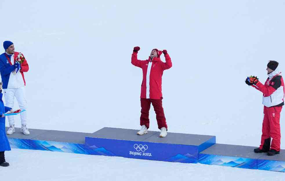 SKANDAL U NAJAVI! Rusima zlato, Amerima srebro, odložena dodela medalja: Sprema se DISKVALIFIKACIJA  