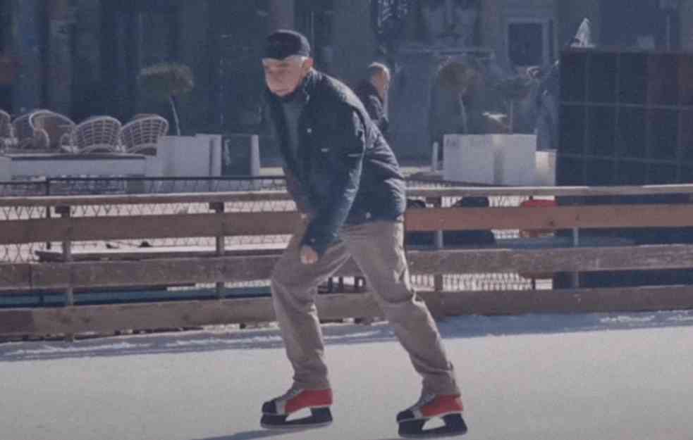 KLIZANJE JE NJEGOVA LJUBAV! Božo Dedić sa 82 godine kliza kao mladić (VIDEO) 