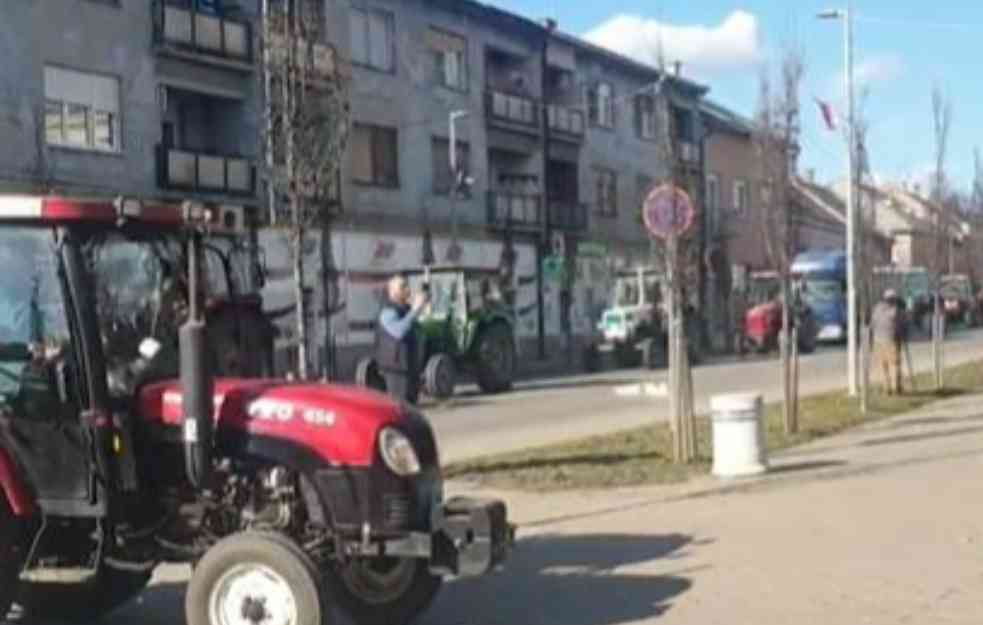 SRBIJA NA NOGAMA! Protestuju i poljoprivrednici u Srbobranu (VIDEO)