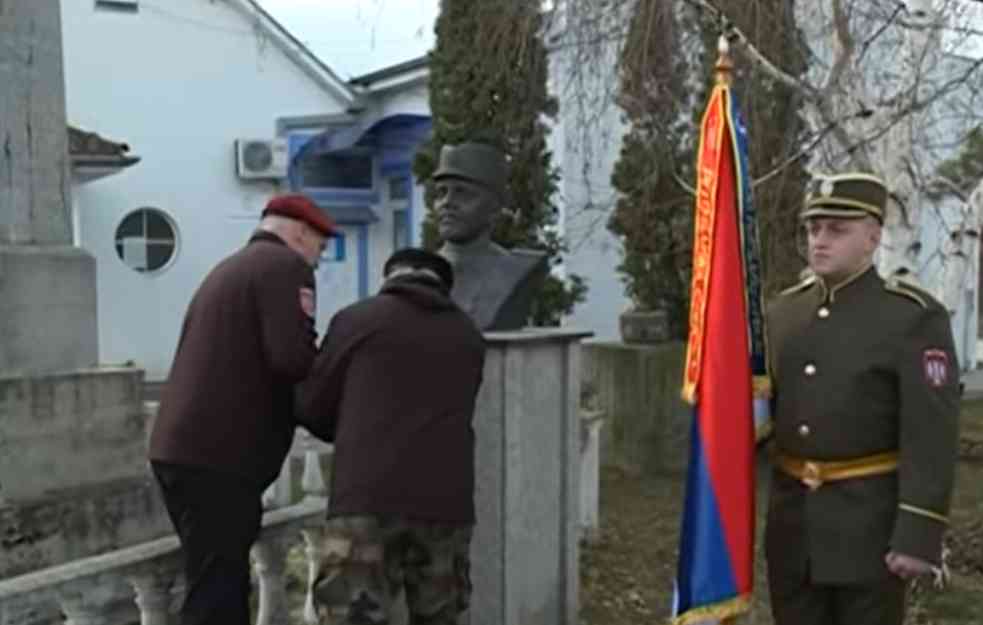 ODATA POČAST HEROJU Draganu Simijonoviću Sikiju u Rakitovu kod Jagodine