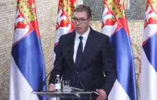 ZAVRŠENA <span style='color:red;'><b>CEREMONIJA</b></span>: Predsednik Vučić uručio odlikovanja zaslužnim građanima i institucijama (FOTO)
