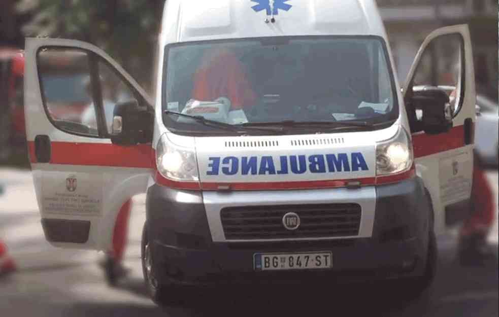 UŽAS U BEOGRADU: Žena pala iz autobusa, on je pregazio