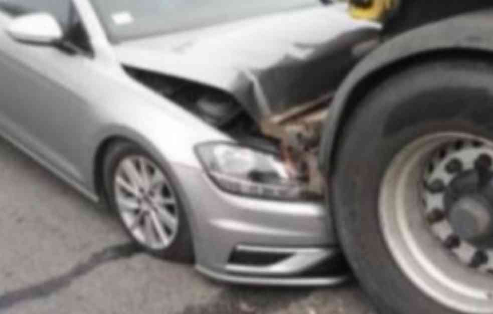 JEDNA OSOBA POGINULA, VIŠE POVREĐENIH! Neviđen lančani sudar na auto-putu, formirane kilometarske kolone (FOTO+VIDEO)