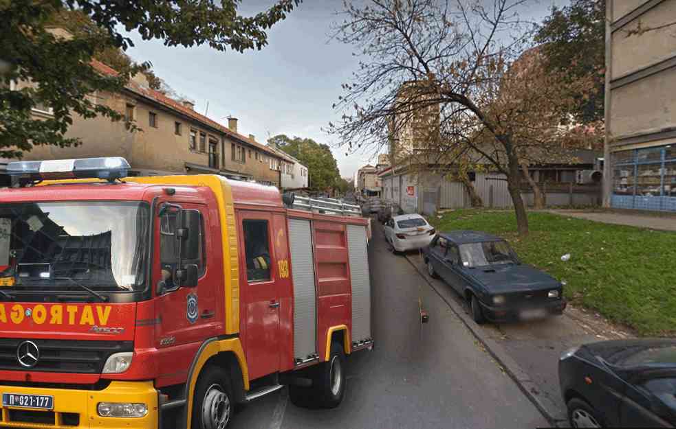 EKSPLOZIJA NA KARABURMI! Bačena bomba, uništeno šest vozila, policija zatvorila ulicu