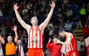 NOĆ U ZNAKU CRVENO BELIH! Posle fudbalera slavili i košarkaši, Crvena zvezda savladala <span style='color:red;'><b>Fenerbahče</b></span> 