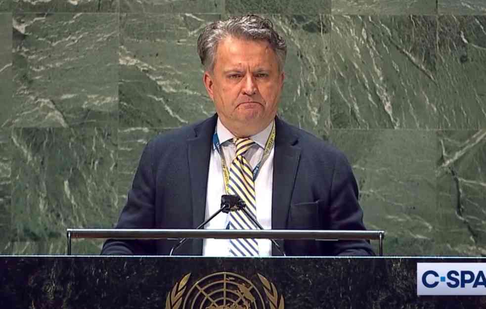 MAMA, NISAM VIŠE NA KRIMU: Ukrajinski ambasador čitao poruke ubijenog ruskog vojnika (VIDEO)