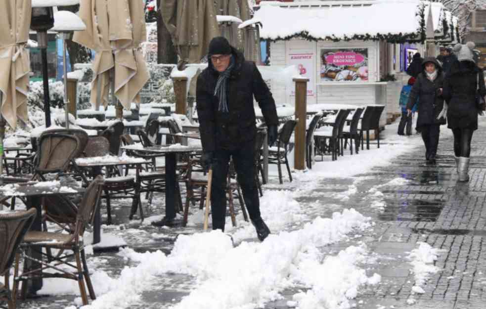 BABA MARTA NAS VRAĆA U ZIMU! Poznati meteorolog najavio SNEG, temperature i do 10 stepeni niže od proseka! 