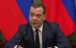 MEDVEDEV PONOVO ISPROZIVAO ZAPAD: Čestitam dalekovidim kolegama na rekordnim cenama gasa