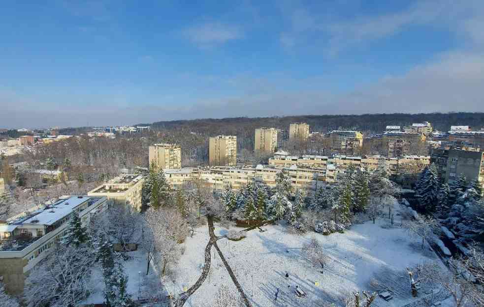 JOŠ JEDAN HLADAN DAN! Mraz, kiša, a ovog utorka biće i snega