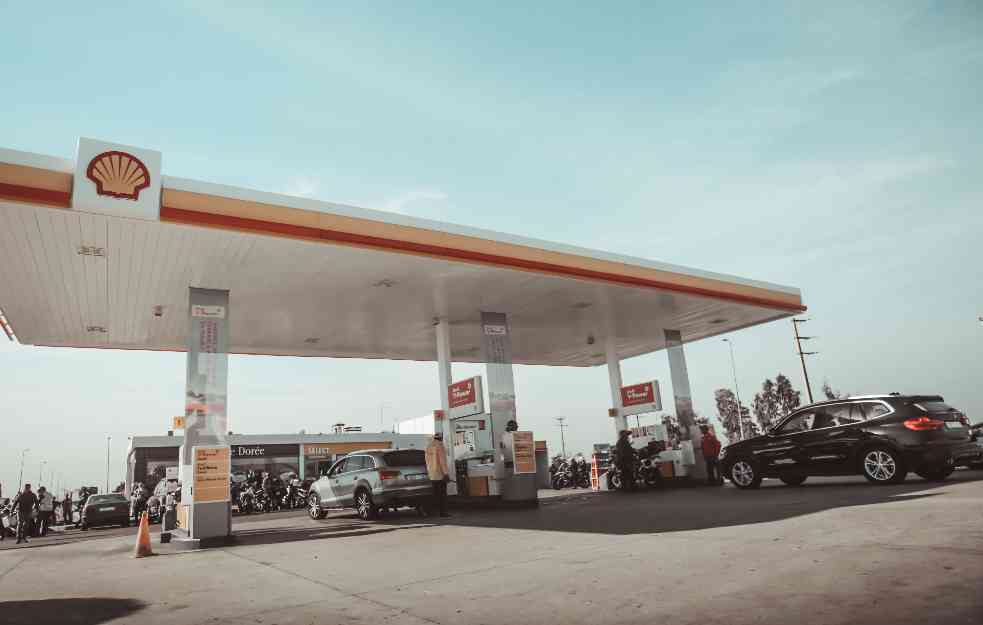 POČELO JE! Ograničena porodaja dizela i lož ulja, rekordne cene goriva!