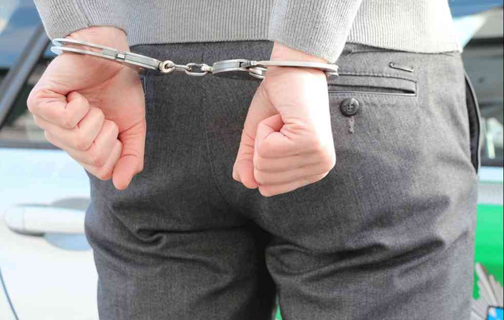 HOROR U ALEKSANDROVCU: Pretukao devojku (23), ona od jakih povreda PREMINULA