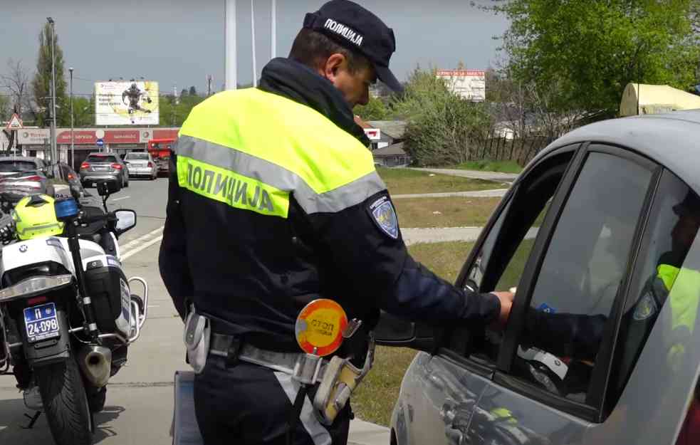 JOŠ MALO PA KOMA: Čačanin (44) MRTAV PIJAN vozio automobil, policija ga odmah privela