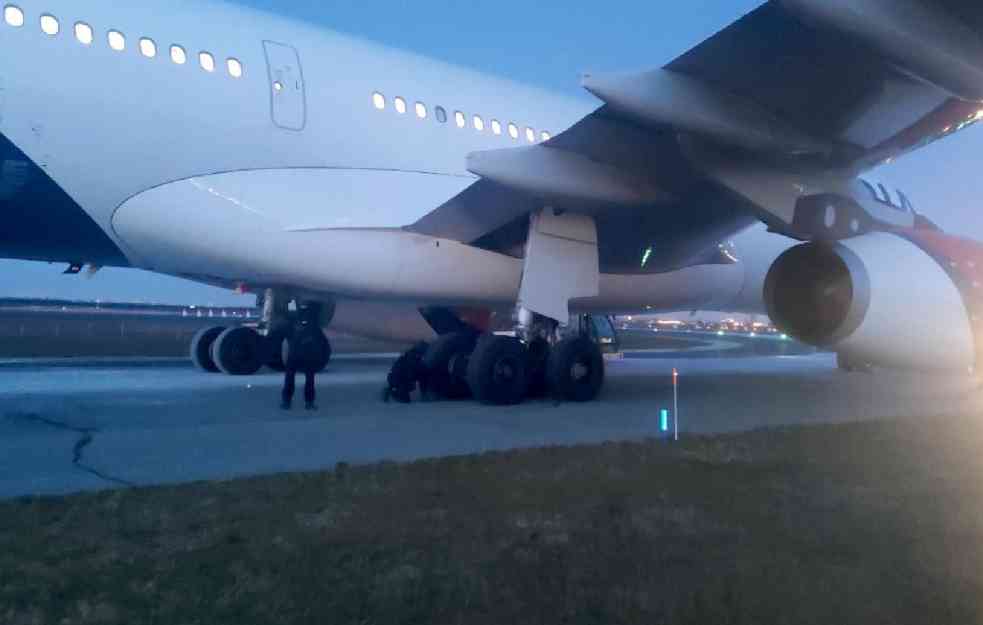 NAKON VIŠESATNE DRAME: Poleteo avion iz Beograda za Moskvu, dojava je bila lažna