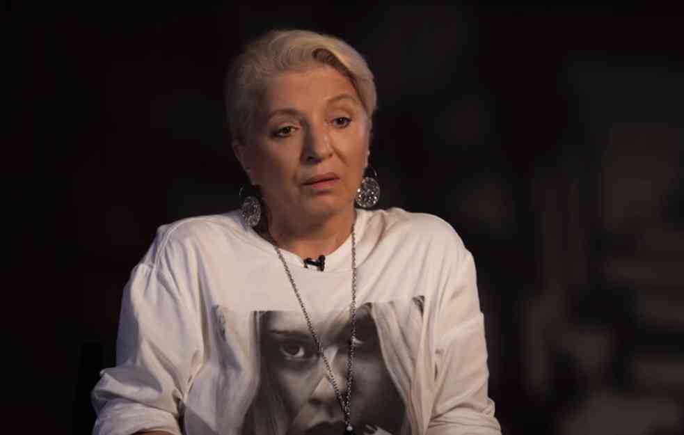 Glumica Mirjana Karanović završila u krevetu sa 32 GODINE MLAĐIM