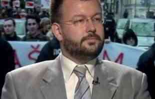 Čedomir Antić poručio studentima: Ne dozvolite da protest komp<span style='color:red;'><b>romi</b></span>tuje hrvatska obaveštajna služba
