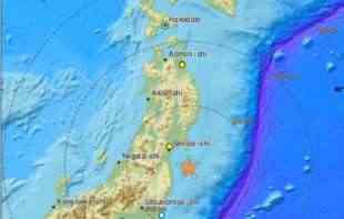 HAOS U JAPANU: Snažan zemljotres pogodio ostrvo, izdato upozorenje na <span style='color:red;'><b>cunami</b></span> (FOTO)