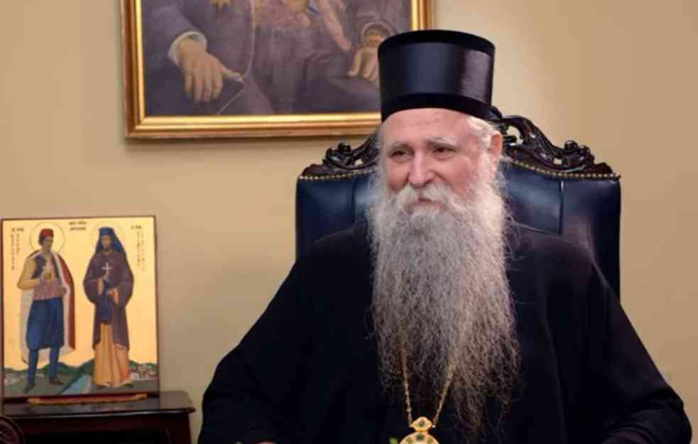 Mitropolit Joanikije čestitao Božić: Pozvao vernike da praznik proslave u miru i ljubavi