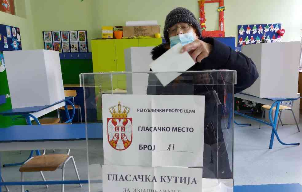 TAČNO U PODNE! U nedelju počinje štampanje glasačkih listića