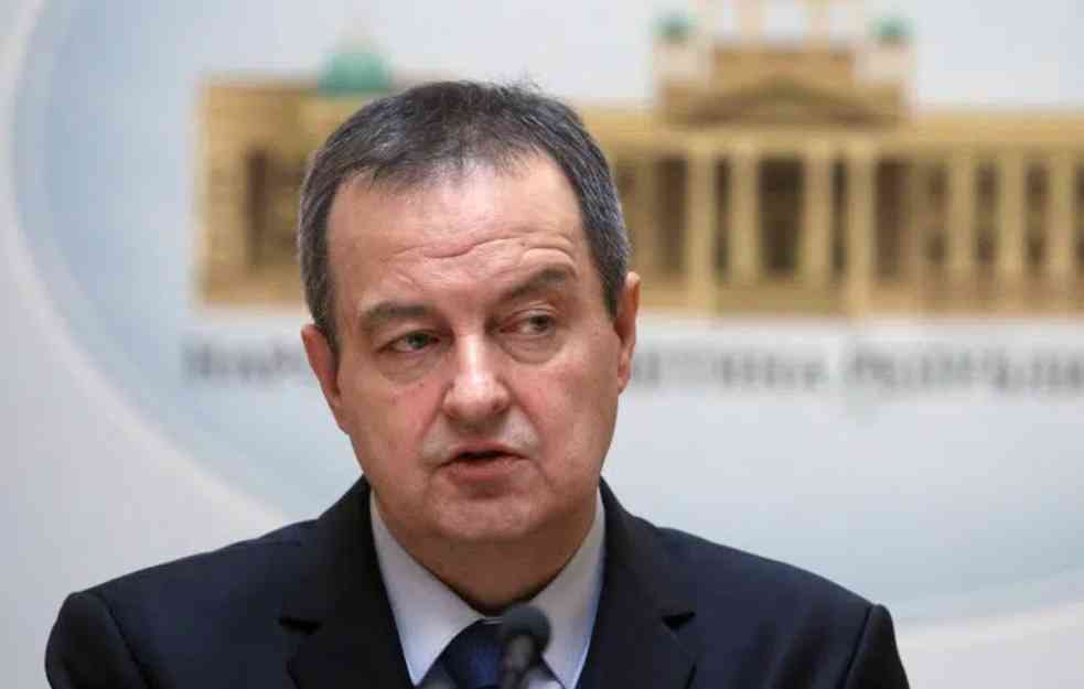 Dačić: Interpol odbio zahtev za raspisivanje međunarodnih poternica za Dodika i Stevandića