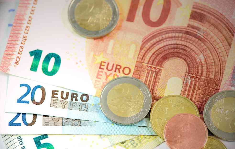 NARODNA BANKA OBJAVILA: Ovo je današnji kurs dinara prema evru