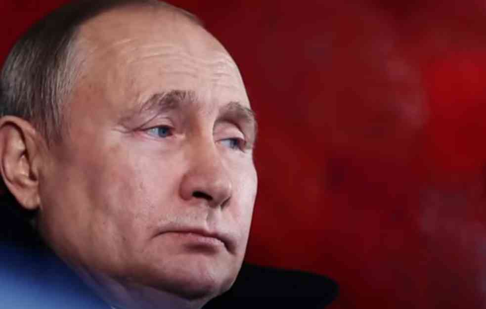 BEZ DOKTORA NIGDE: Putin stalno okružen lekarskom svitom, među njima i onkološki hirurg