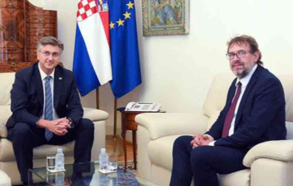 TOMISLAV ŽIGMANOV UŠAO U SRPSKI PARLAMENT: Evo šta o tome misli Plenković (FOTO)