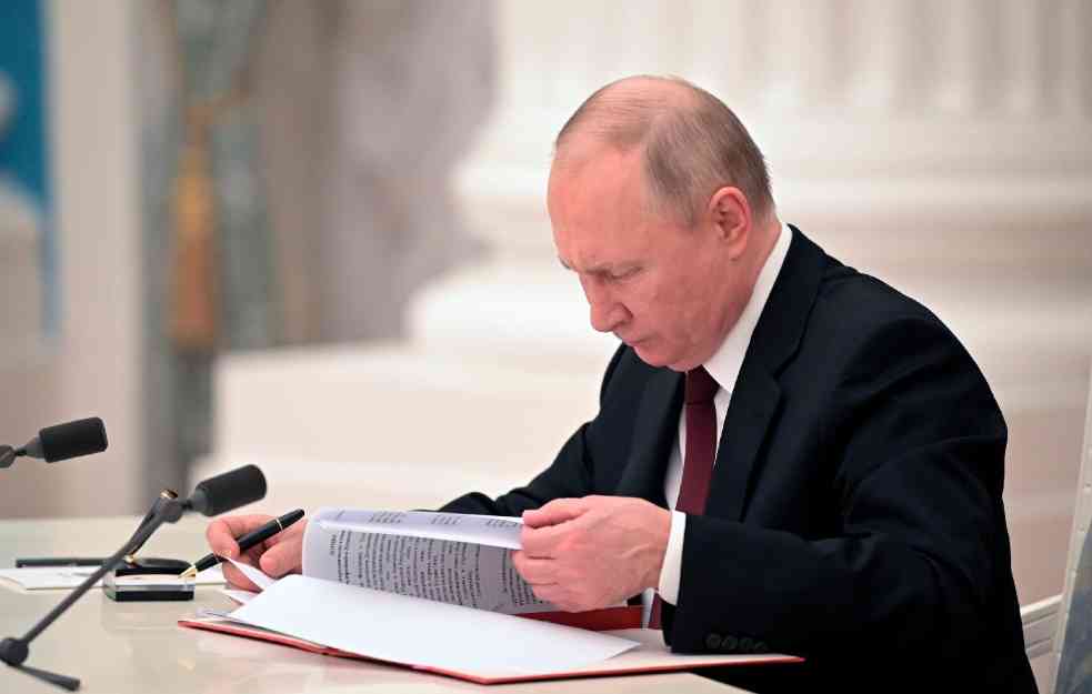 SNAŽAN ODGOVOR MOSKVE: Putin spušta rampu za neprijateljske zemlje