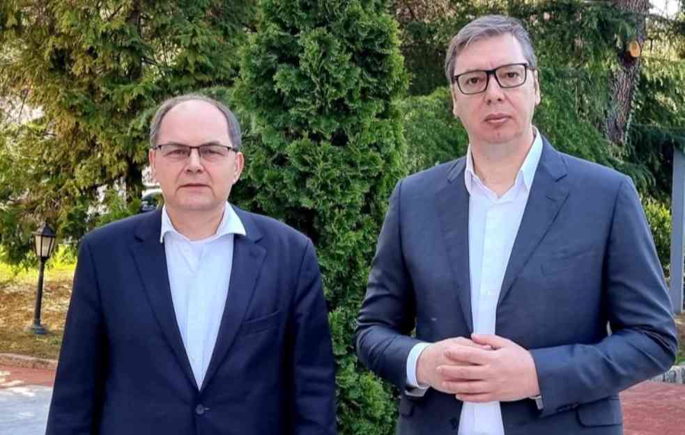 NEMA DOPRINOSA STABILNOSTI: Vučić Šmitu izrazio „jasno neslaganje“ zbog primene bonskih ovlašćenja u BiH