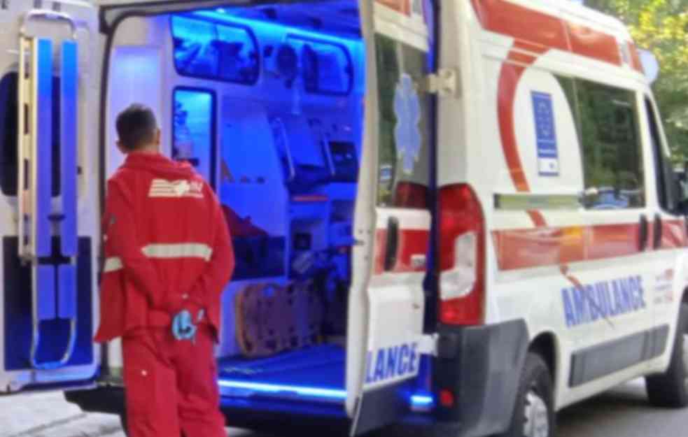 UŽAS U KOSJERIĆU: Muškarac iteo policajki pištolj, pa na sred ulice pucao sebi u glavu