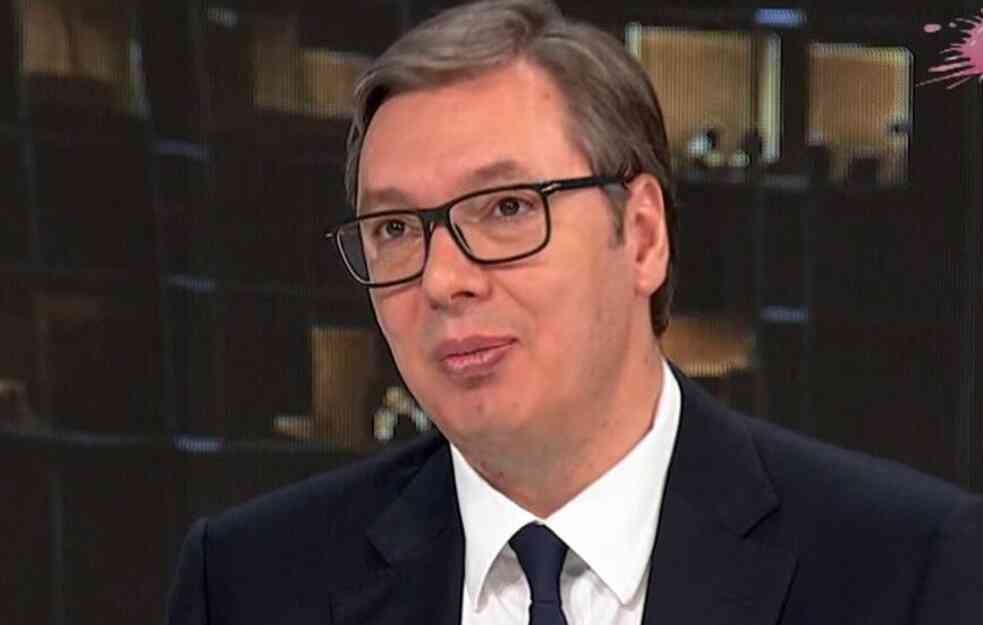 VUČIĆ SAOPŠTIO SJAJNE VESTI: Stiže još 10.000 dinara do 1. maja!