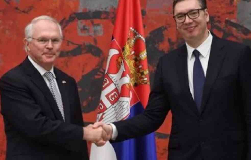 VUČIĆ PRIMIO AMERIČKOG AMBASADORA: Da odnosi Srbije i SAD budu dodatno unapređeni