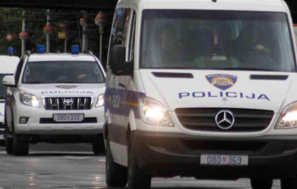 INCIDENT U ZADRU: Noktima izgrebala muškarca na parkingu