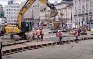 NEMA SAMO BEOGRAD VESIĆA: Pogledajte kako su SNS ŠTETOČINE betonom prekrile Srbiju (FOTO)