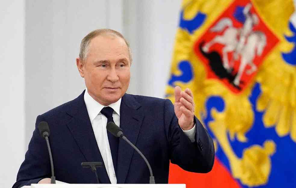 Putin čestitao Vučiću novogodišnje i božićne praznike, građanima Srbije poželeo mir