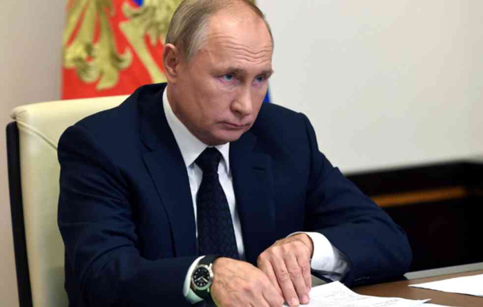 Putin: Tramp će brzo zavesti red, a evropske elite će stati pred noge svog gospodara