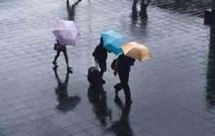 RHMZ: U toku noći oblačno, mestimično s kišom i lokalnim pljuskovima