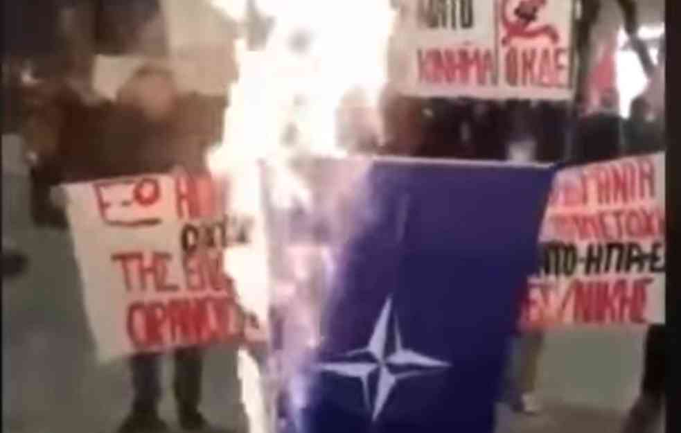 GRČKA NA NOGAMA! Pale zastave NATO, dole Amerika (VIDEO)