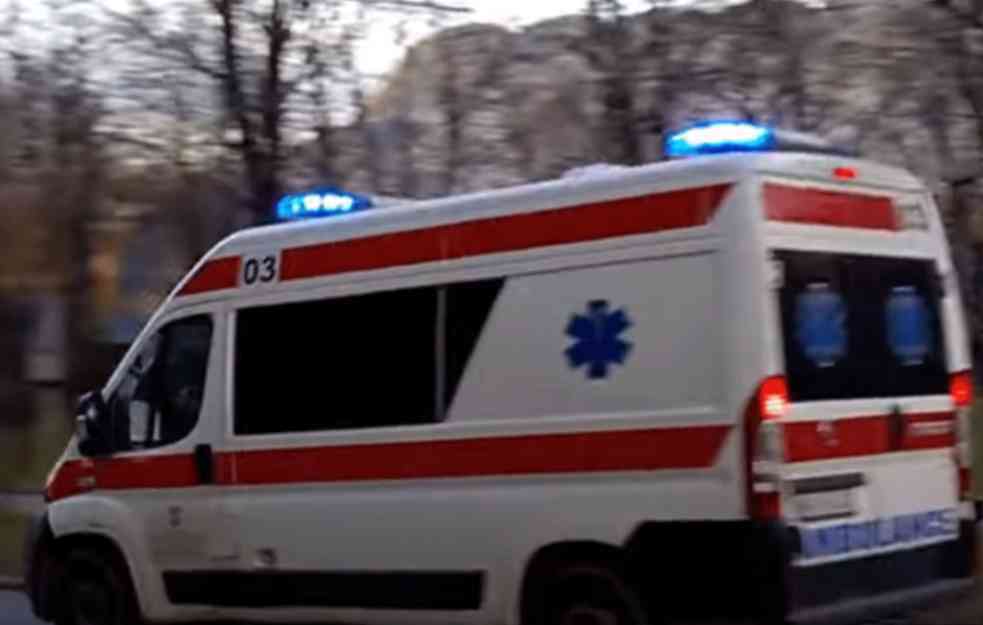Jeziva saobraćajna nesreća u Železniku: Jedna osoba teško povređena