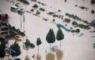 IMA I NESTALE DECE: Bujične poplave u Francuskoj odnele najmanje četiri života