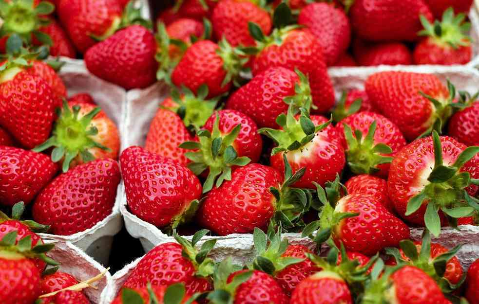 Ovo su namirnice sa najviše pesticida u sebi