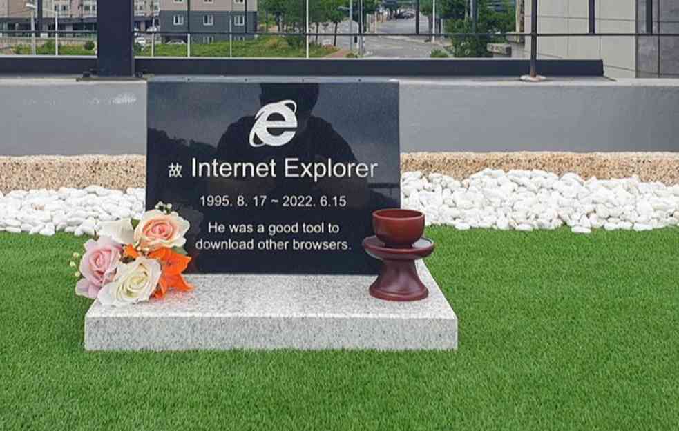 NESVAKIDAŠNJA STVAR U JUŽNOJ KOREJI: Podigli spomenik pretraživaču Internet Explorer